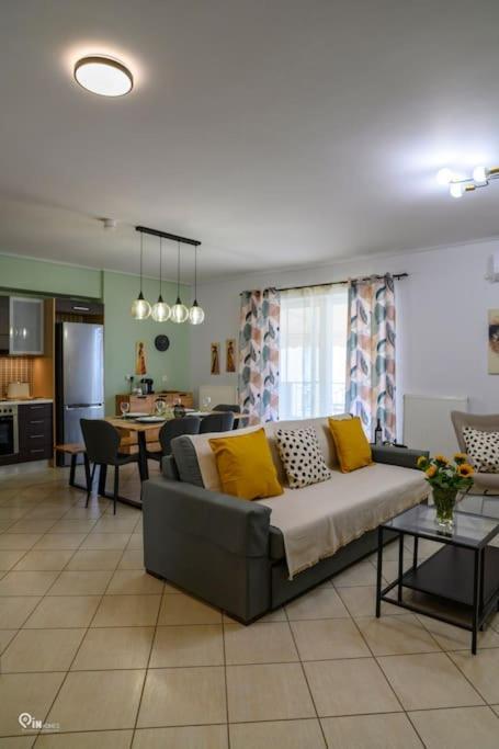 Apartamento Thyme Out In Atenas Exterior foto